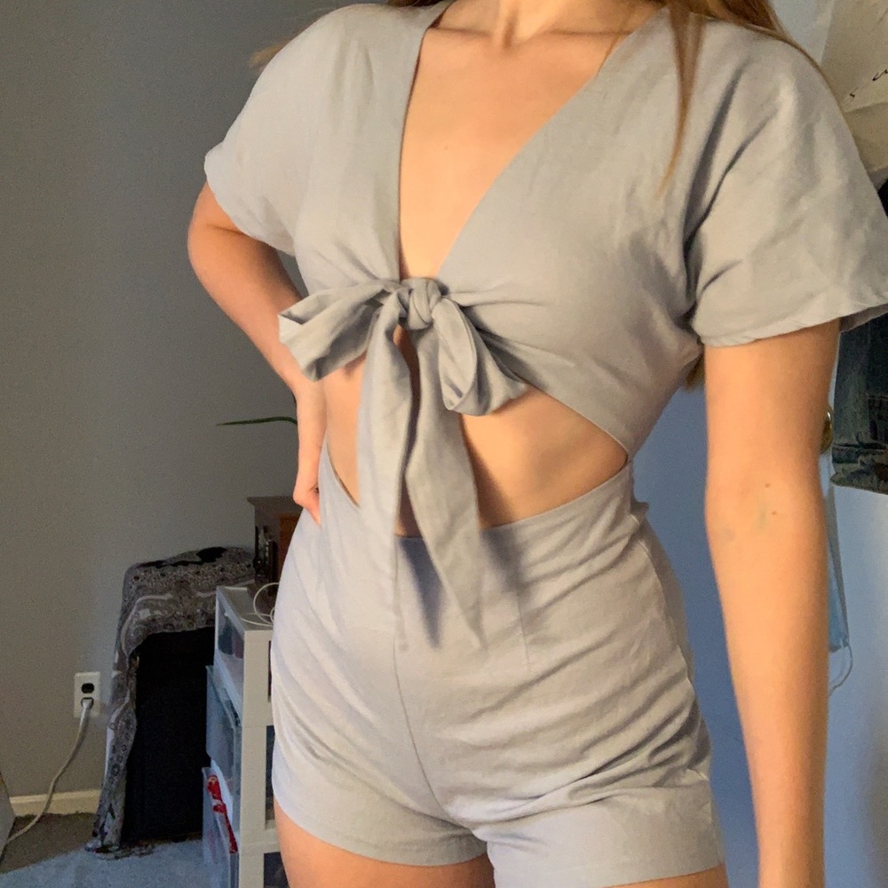 Princess Polly Romper